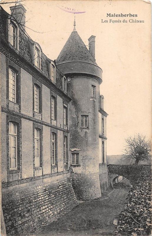 BF7690 les fosses du chateau malesherbes france       France