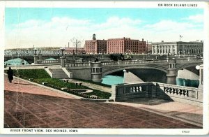 River Front View of Des Moines Ioawa on Rock Island Lines Postcard 1933