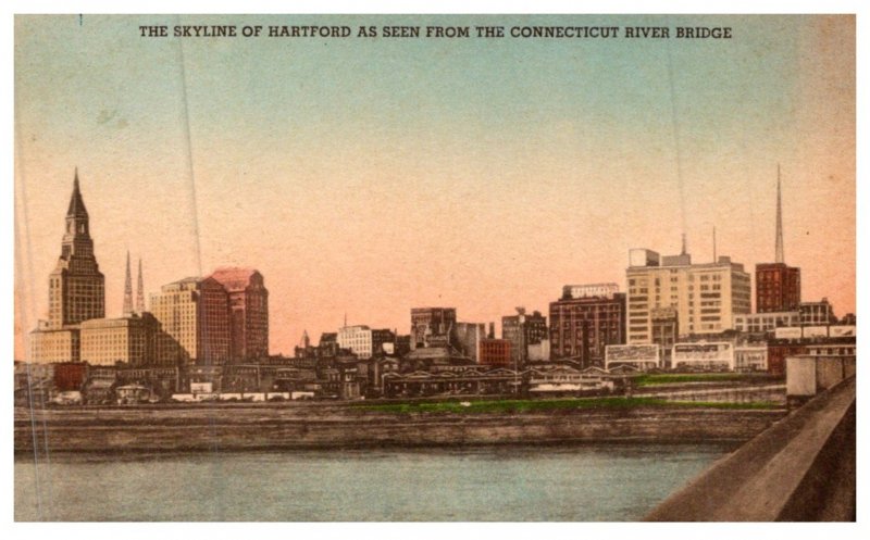 Connecticut Hartford , Skyline seen from Connecticut River Bridge