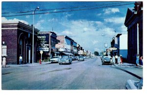 Main Street Fort Frances, Ontario