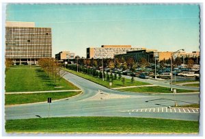 c1960 State Campus Complex School Building View Cross Road Albany NY Postcard 