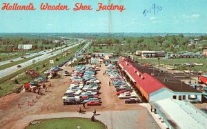 Vintage Postcard Holland's Wooden Shoe Factory Holland Michigan Penrod Studio Pu