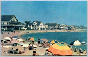 Vtg Madison Connecticut CT East Wharf Beach Houses Bathers Chrome View Postcard