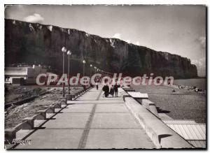 Postcard Modern TREPORT the dam and cliffs