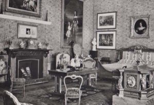 Queen Victoria Victorias Bed Bedroom Kensington Royal London Real Photo Postcard