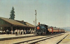 Super Skunk Steam Train Redwood Railroad Station Willits, CA Vintage Postcard