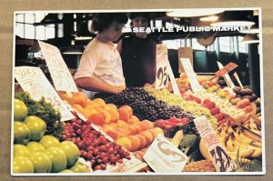 UNUSED POSTCARD -  SEATTLE'S PIKE PLACE MARKET, WASHINGTON