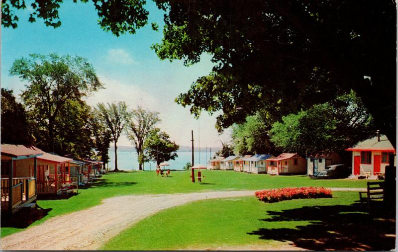 Lakeside Motor Court Barrie ON Ontario Unused Vintage Postcard D70