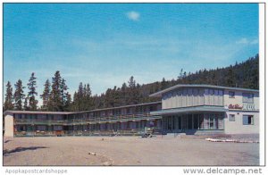 Canada Mt Robson Motel Jasper Park Alberta