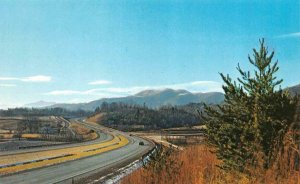 NEWPORT, Tennessee TN   I-40 HIGHWAY Along PIGEON RIVER Smoky Mountains Postcard