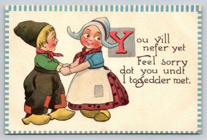 Dutch Kids   Romance Couple  Postcard