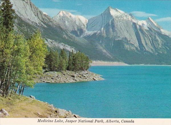 Canada Medicine Lake Jasper National Park