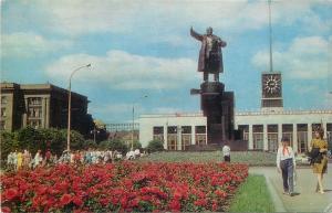 Russia Leningrad Lenin monument