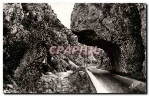 The parade of Pierre Lys Modern Postcard the rocks overlooking the road