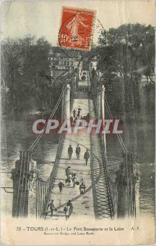 Postcard Old Tours (I and L) Bonaparte bridge and the Loire