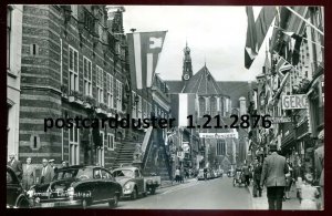 h5054 - NETHERLANDS Alkmaar 1969 Longestraat Stores Old Cars Real Photo Postcard