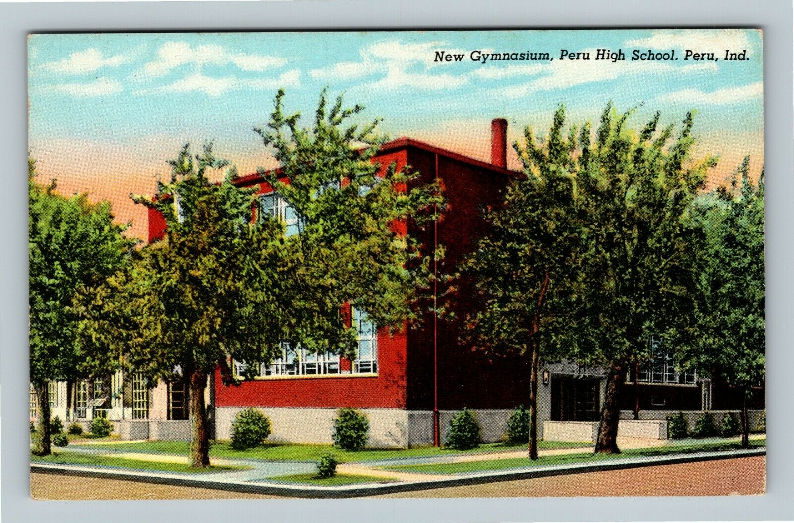 Peru IN New Gymnasium Peru High School Indiana Linen Postcard   Aa4fe131cc8d010a3a96ee2083aec9c9 