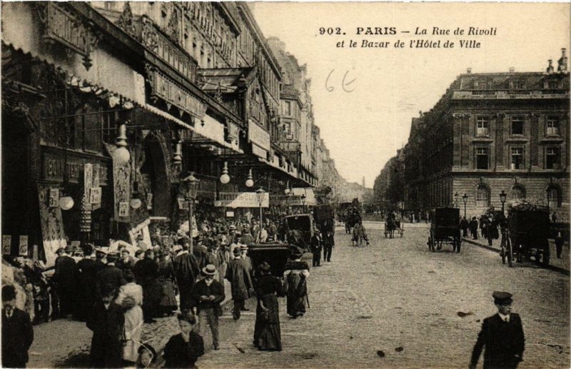 CPA PARIS (4e) La Rue de Rivoli et le Bazar de l'Hotel de Ville (564412)