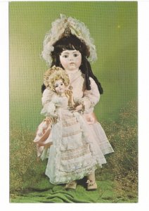 French Dolls, Yesteryears Museum, Sandwich, Massachusetts, Vintage 1967 Postcard