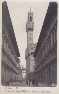 Italy Firenze Il portico degli Uffizii Palazzo Vecchio Photo