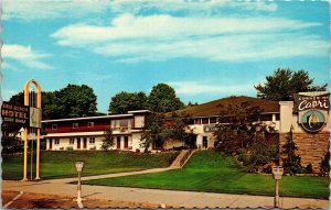 Postcard ON Port Dover Erie Beach Motor Hotel by Beach on Lake Erie 1960s S99