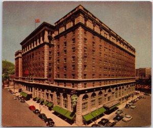 CONTINENTAL SIZE POSTCARD THE SHERATON MOUNT ROYAL HOTEL MONTREAL CANADA 1940s