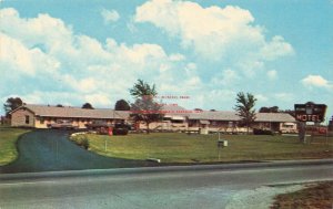 IN, Whiteland, Indiana, Wishing Well Motel, Exterior View, Tichnor No K-14610