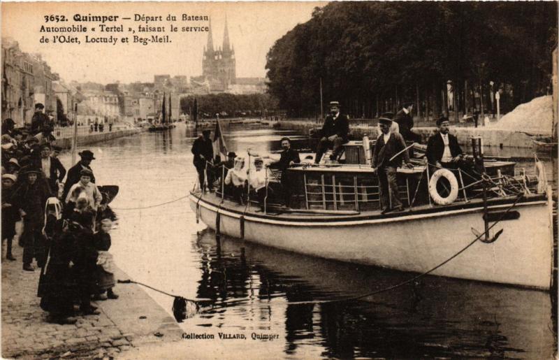 CPA  Militaire - Autobus servant au transport des troupes  (697463)