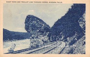 Giant Rock, Trolley Line - Niagara Falls, New York NY  