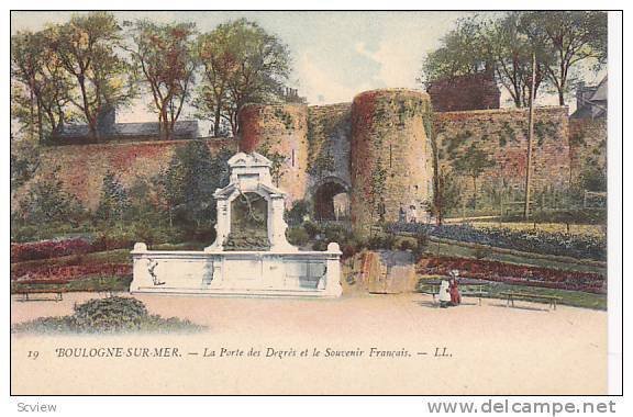 Le Porte Des Degres Et Le Souvenir Francais, Boulogne-sur-Mer (Pas de Calais)...