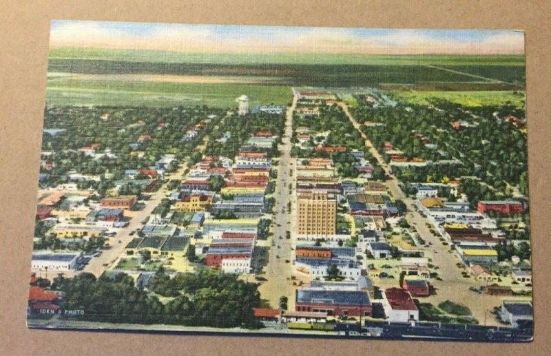 VINTAGE 1953 USED LINEN POSTCARD AIR VIEW OF CLOVIS, NEW MEXICO