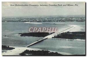 Postcard Old New Rickenbacker Causeway Between Crandon Park And Miami Fla