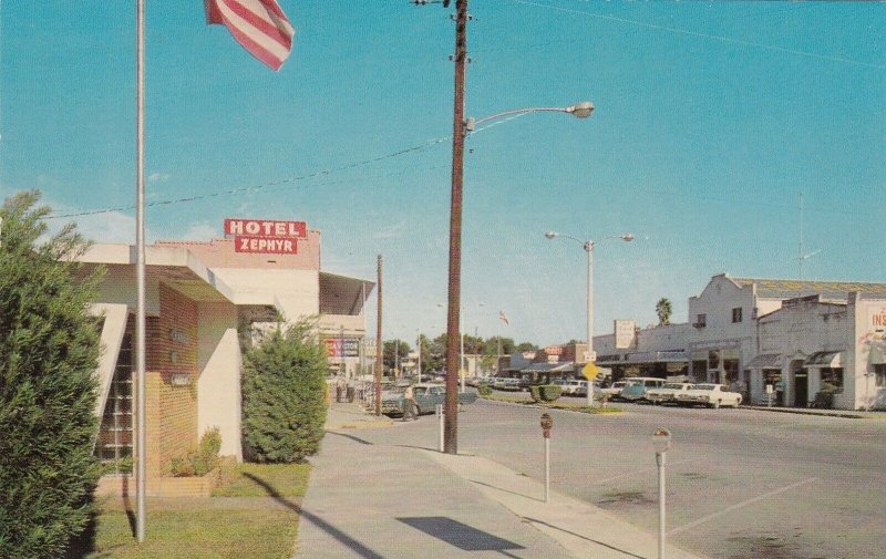 Florida Zephyrhills 5th Avenue Looking East sk5674