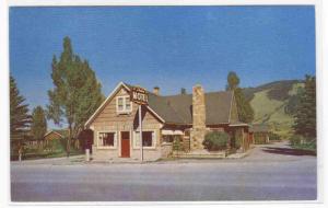 Francis Home Ranch Motel Jackson Wyoming postcard