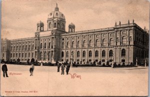 Austria Wien Hof Museen Vienna Vintage Postcard 09.60