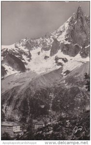 France Chamonix et le Mont Blanc L'Aiguille du Dru et l'Hotel de Mo...