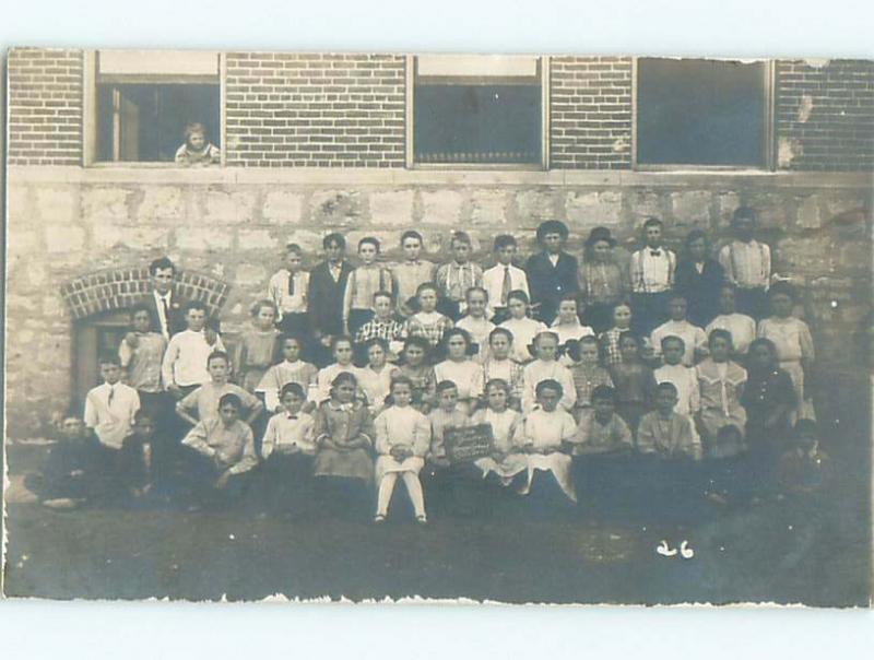 rppc c1910 Abstract Photo Bomb PERSON AT WINDOW SNEAKS INTO CLASS PHOTO AC8749