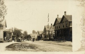 PC CPA US, WISCONSIN, DACADA, STREET SCENE, VINTAGE REAL PHOTO POSTCARD (b5476)