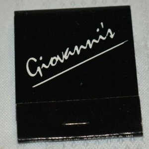 Giovanni's Rockford Illinois 20 Strike Matchbook