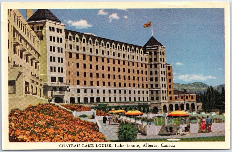 VINTAGE POSTCARD CHATEAU LAKE LOUISE LOCATED LAKE LOUISE ALBERTA CANADA 1960s 