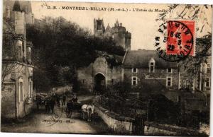 CPA MONTREUIL-BELLAY - L'Entrée du Moulin (207475)