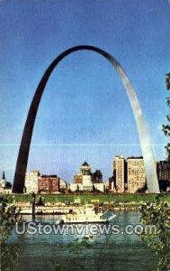 Gateway Arch & St. Louis Waterfront - Illinois IL  