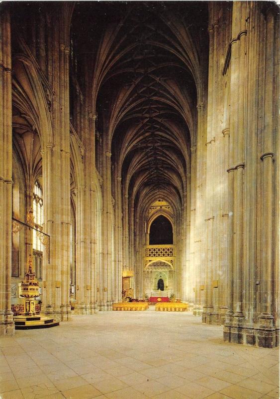 BT18734 canterbury cathedral the nave   uk