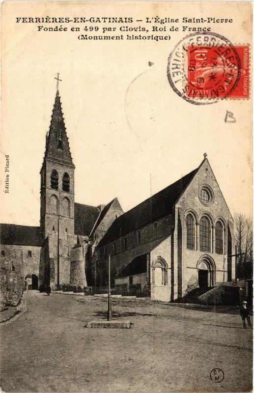 CPA FERRIERES-en-GATINAIS L'Église Saint-Pierre (607877)