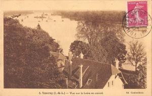 BF8076 vouvray i et l vue sur la loire en amont france     France