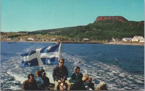 Canada Percé and Mont St Anne Chrome Postcard 03.81