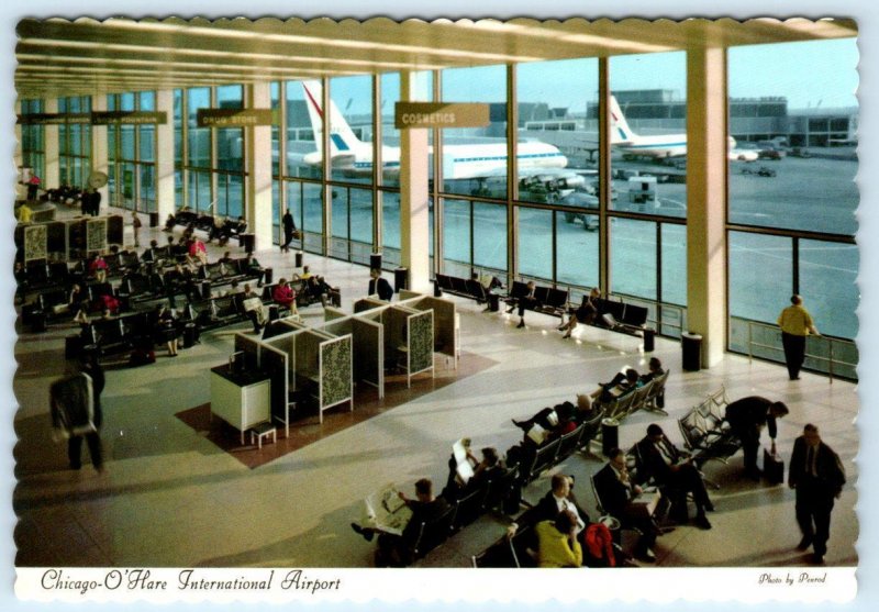 2 Postcards CHICAGO, IL~ Terminal O'HARE INTERNATIONAL AIRPORT Interior 4x6