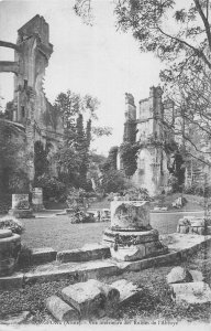 C050 France Longpont  vue interieure des Ruines  de l'Abbaye postcard