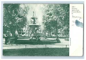 Vintage Fountain Bayliss Park Council Blurfs, IA. Original Vintage Postcard P26E