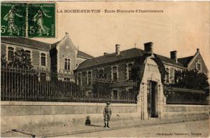 CPA LA ROCHE-sur-YON - École Normale d'Instituteurs (297732)